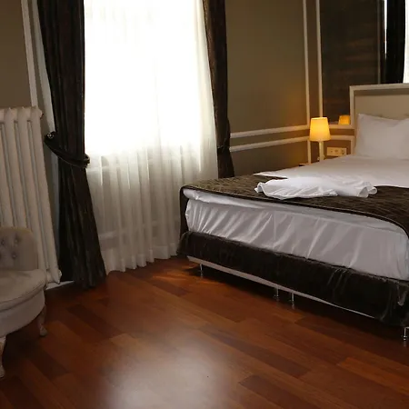 Hotel Triada 4*