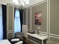 Triada 4*