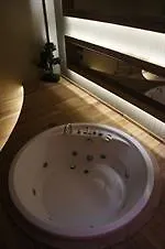Triada Hotel 4*